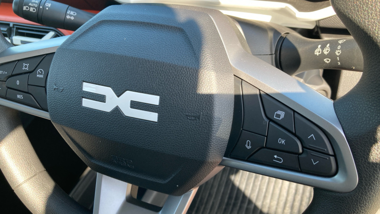 Dacia Spring 27kWh Expression 65 48kW 5dr Auto Electric Hatchback